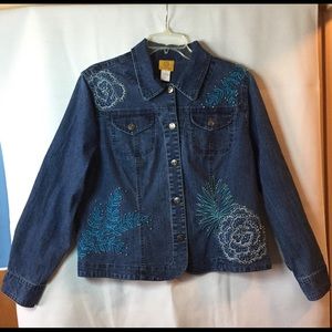 📌Vintage Jean Jacket/w Embroidery (size:16)